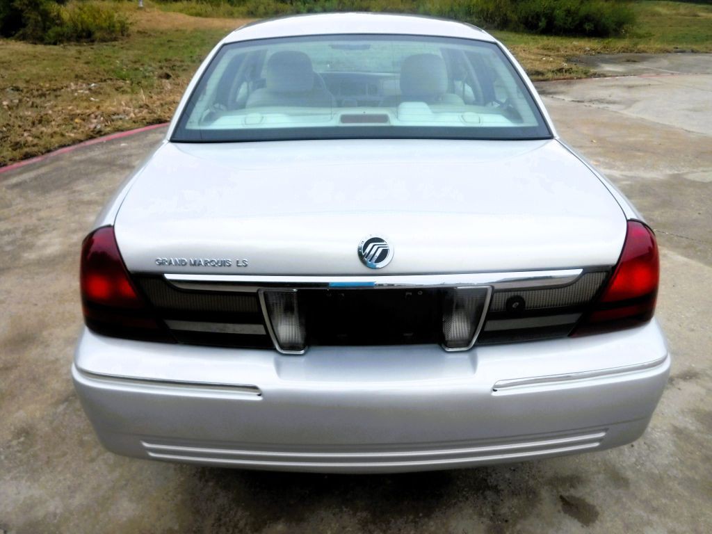 2008 Mercury Grand Marquis Image 16