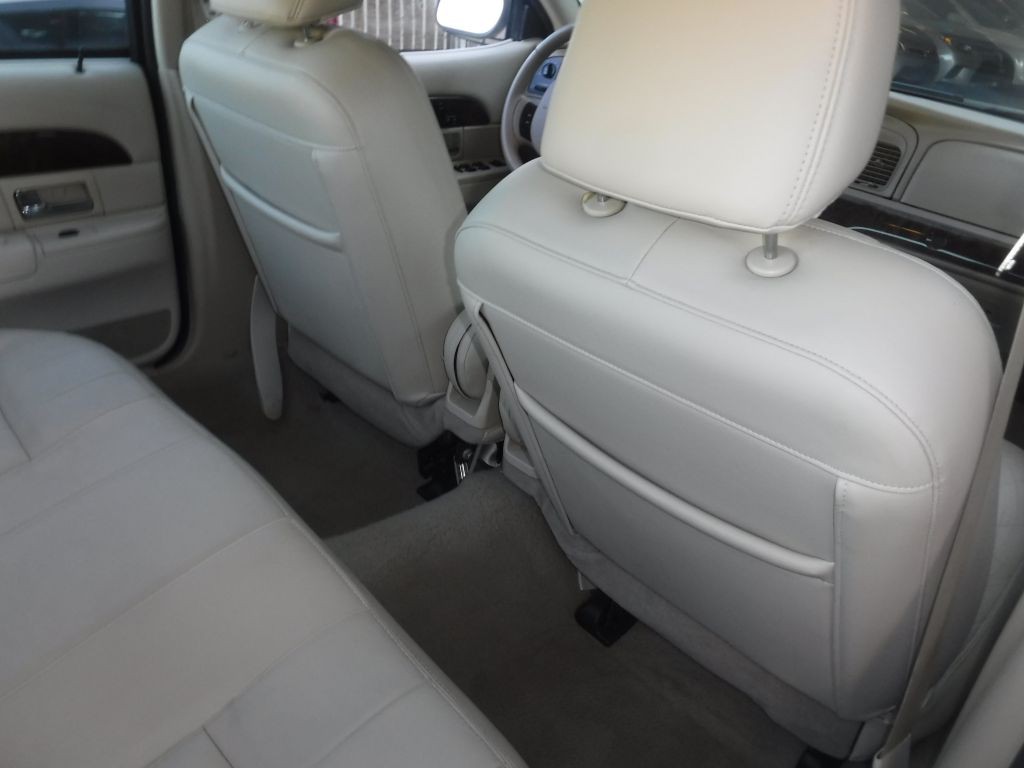 2008 Mercury Grand Marquis Image 34