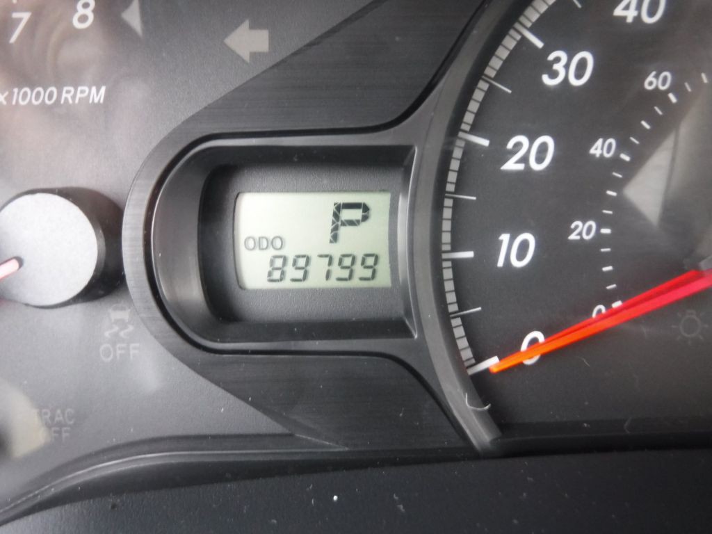 2014 Toyota Sienna Image 23