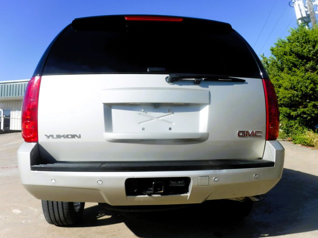2013 GMC Yukon Image 17