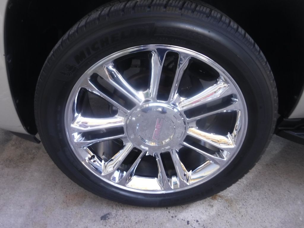 2013 GMC Yukon Image 20