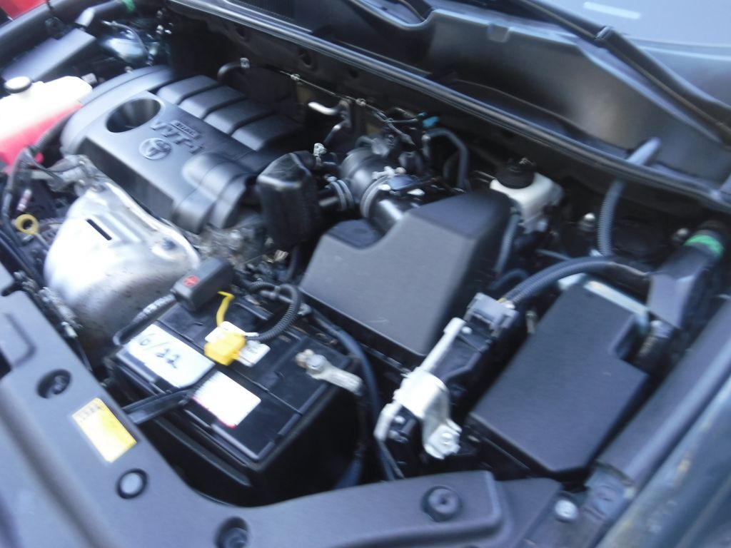 2012 Toyota Rav4 Image 21