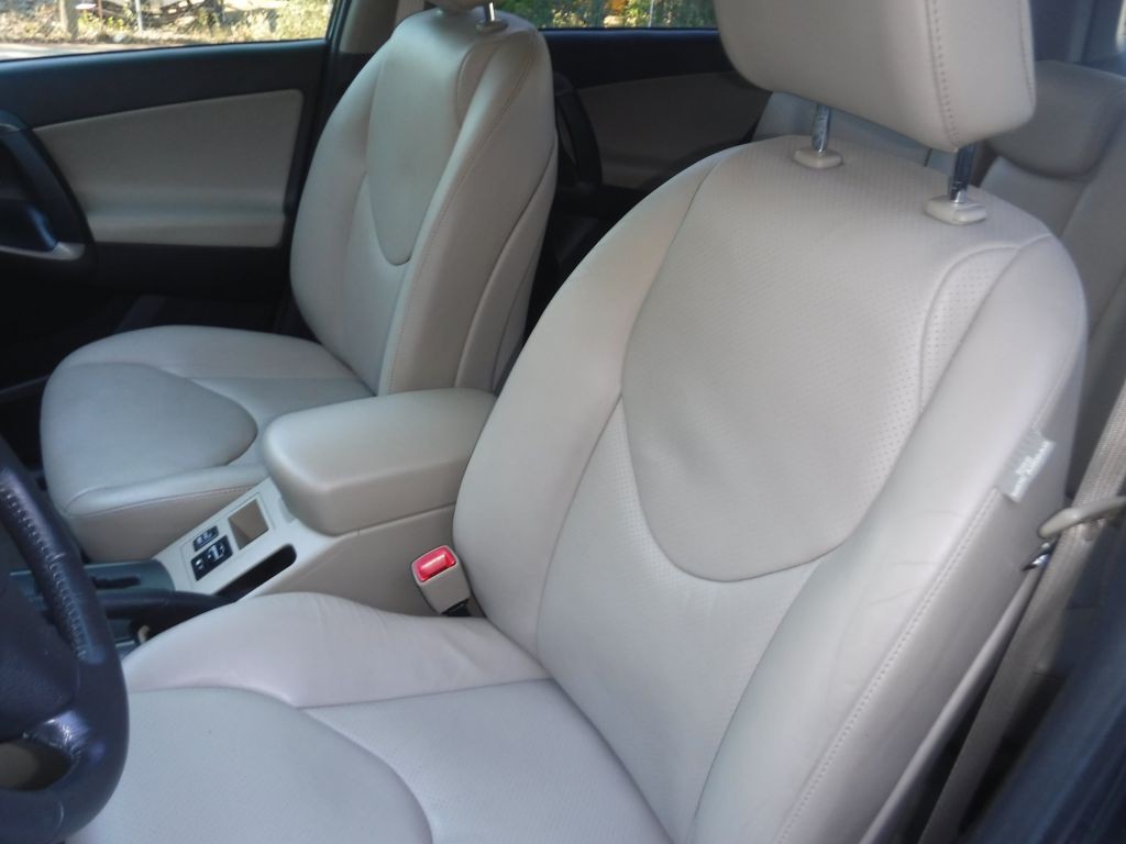 2012 Toyota Rav4 Image 26