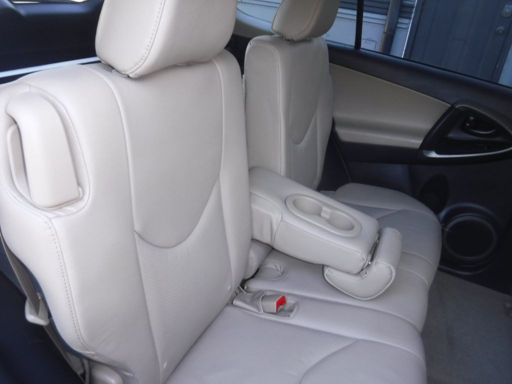 2012 Toyota Rav4 Image 33