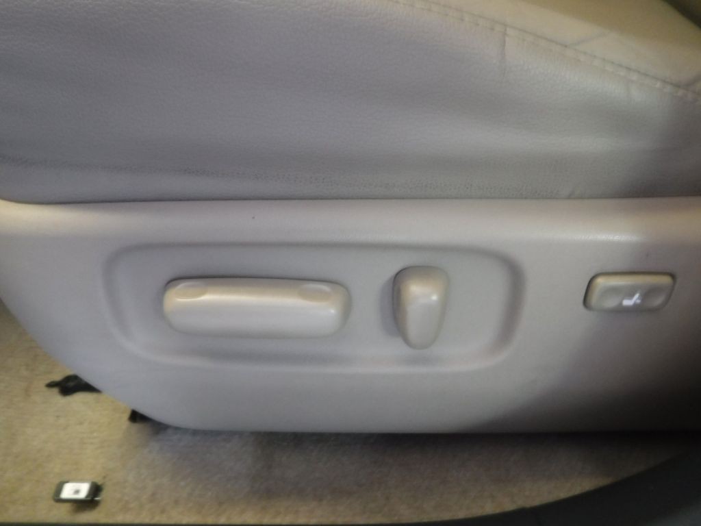 2012 Toyota Rav4 Image 50