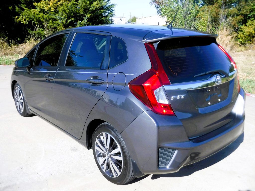 2016 Honda Fit Image 12