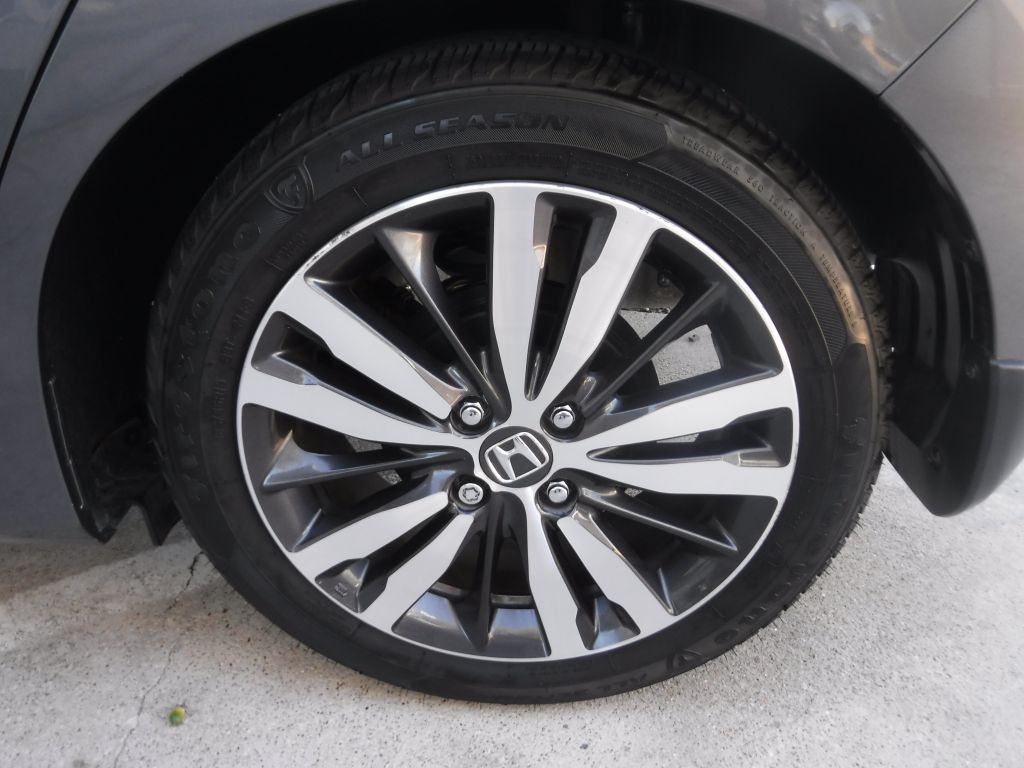 2016 Honda Fit Image 19