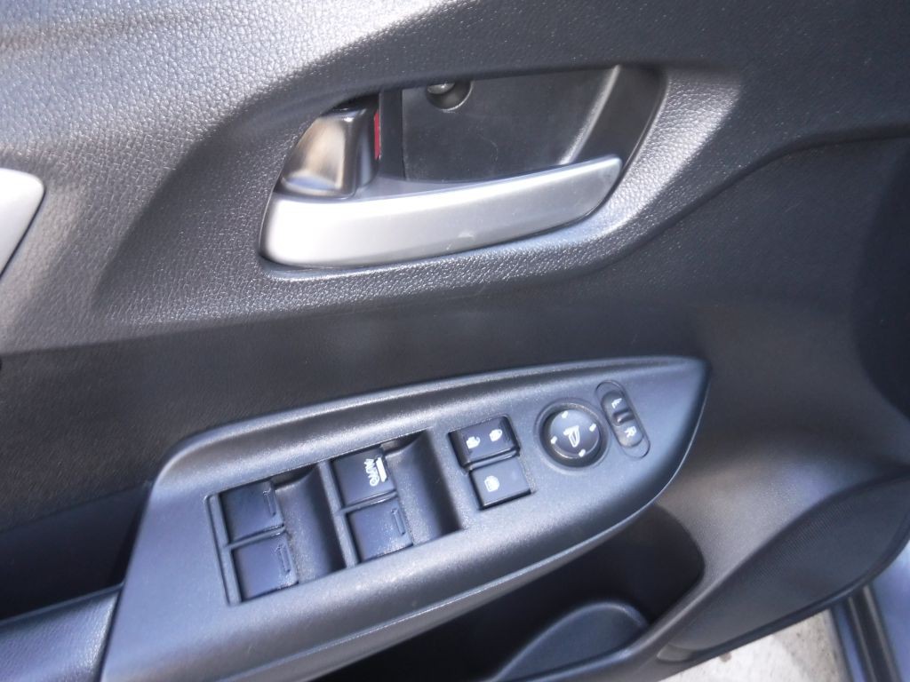 2016 Honda Fit Image 42