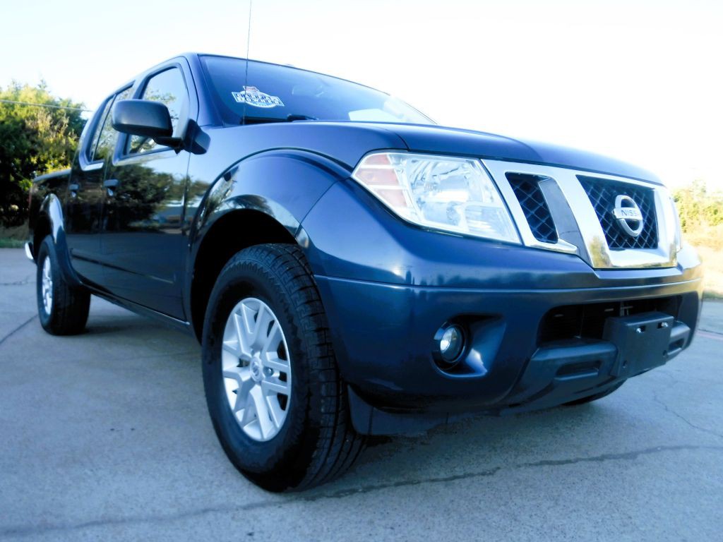 2016 Nissan Frontier Image 3