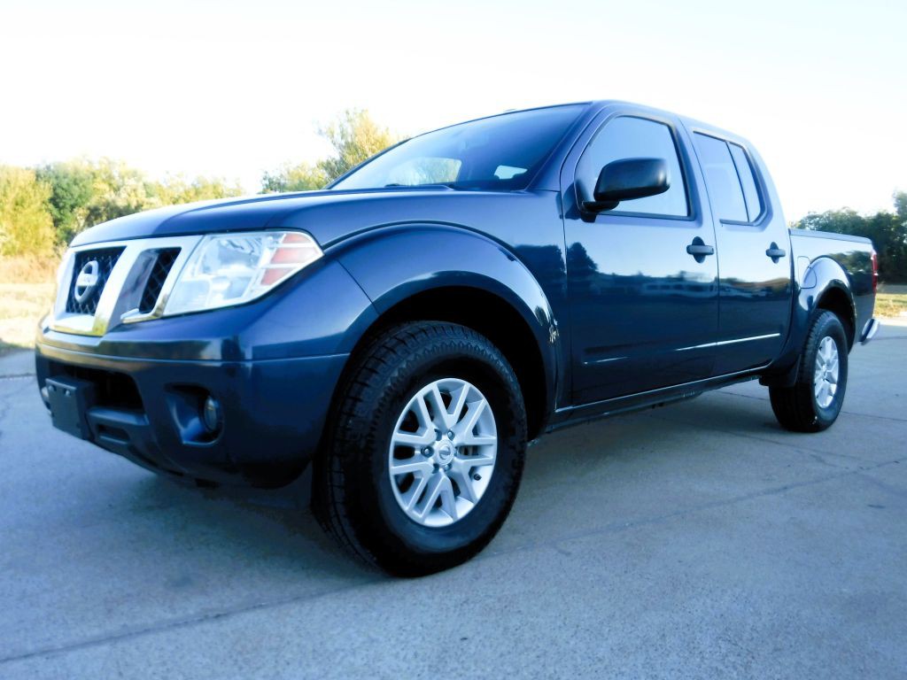 2016 Nissan Frontier Image 9