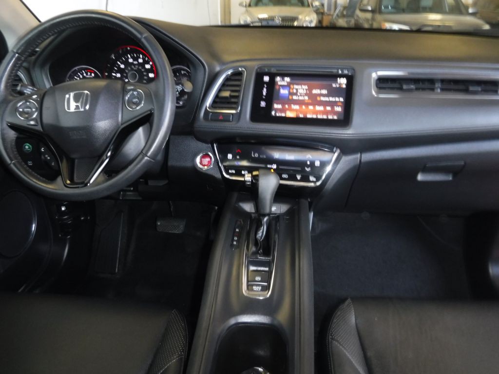 2016 Honda HR-V Image 32