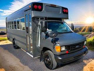 Image for 2003 Ford Econoline E450 ID: 7025661