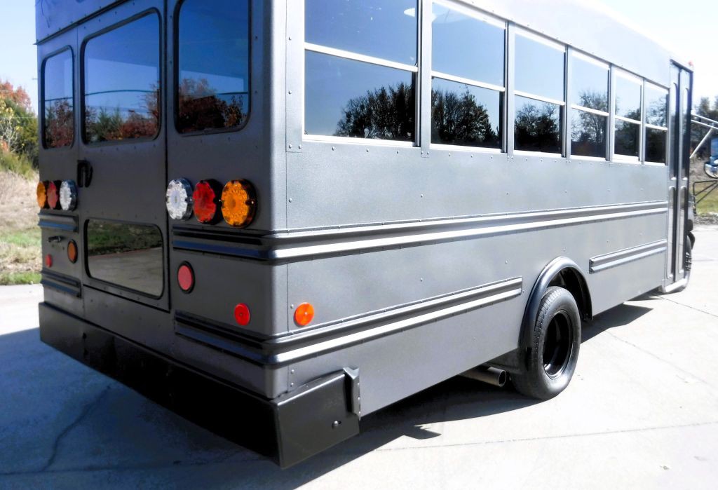 2003 Ford Econoline Image 8