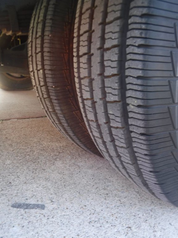 2003 Ford Econoline Image 27