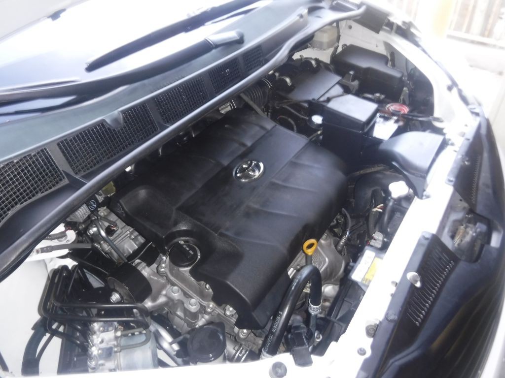 2012 Toyota Sienna Image 15
