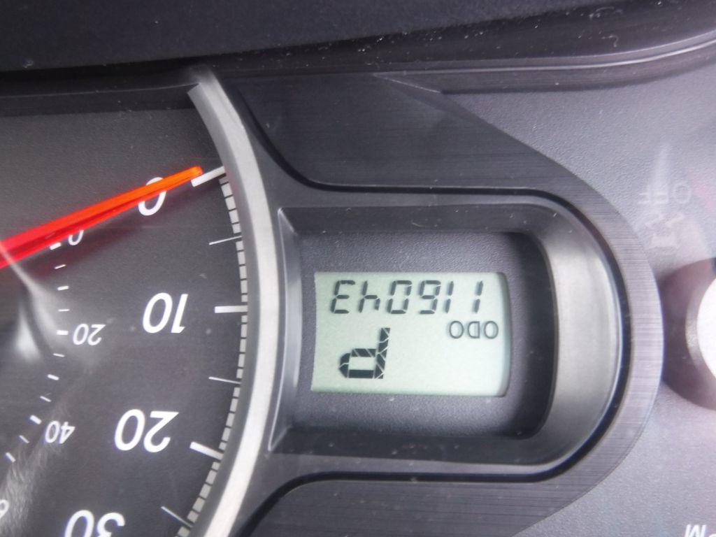 2012 Toyota Sienna Image 16