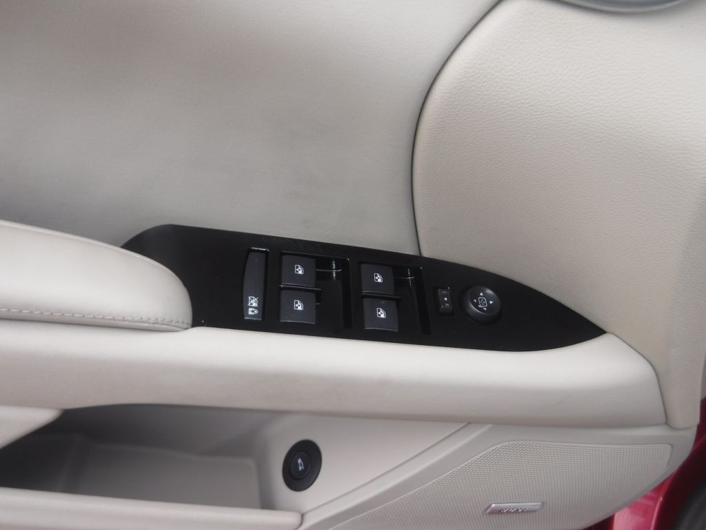 2013 Cadillac XTS Image 43