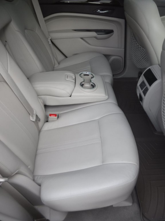 2015 Cadillac SRX Image 32