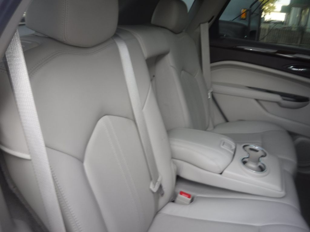 2015 Cadillac SRX Image 34