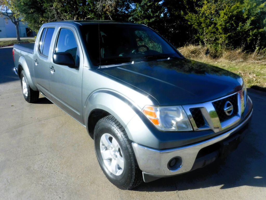 2009 Nissan Frontier Image 2