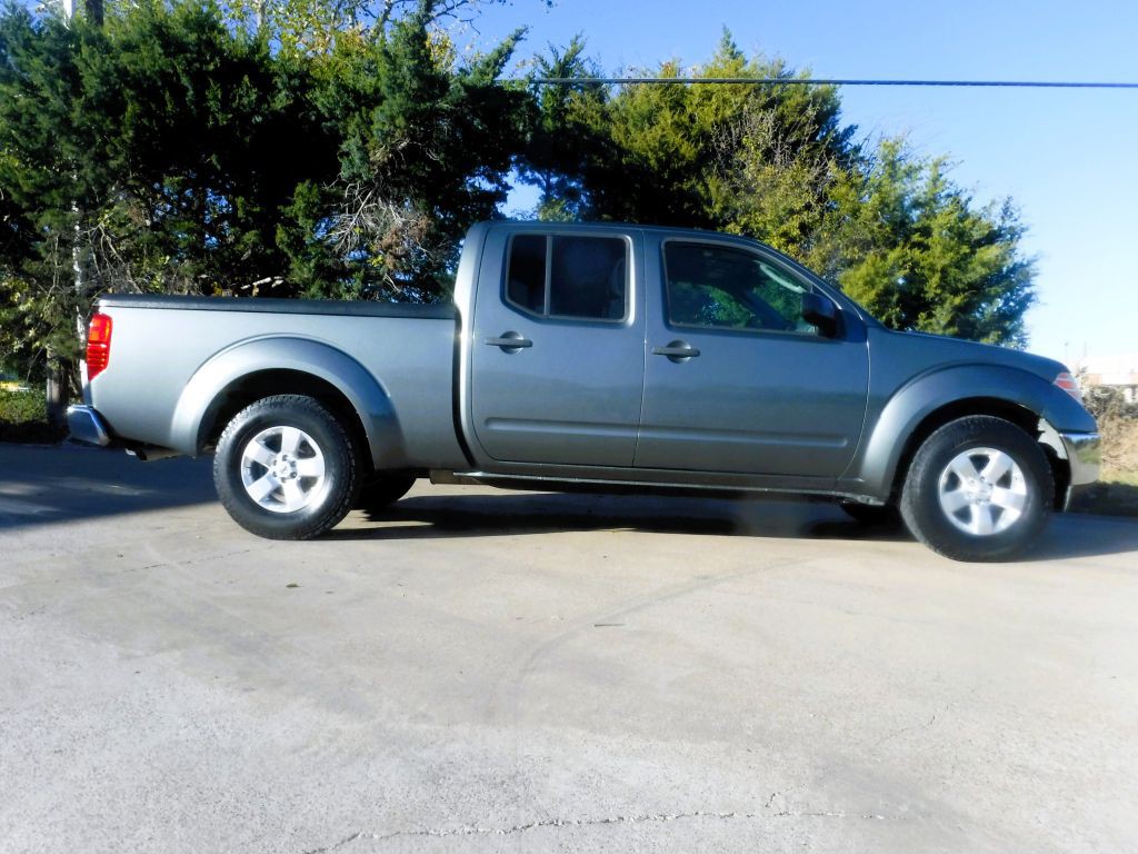 2009 Nissan Frontier Image 5