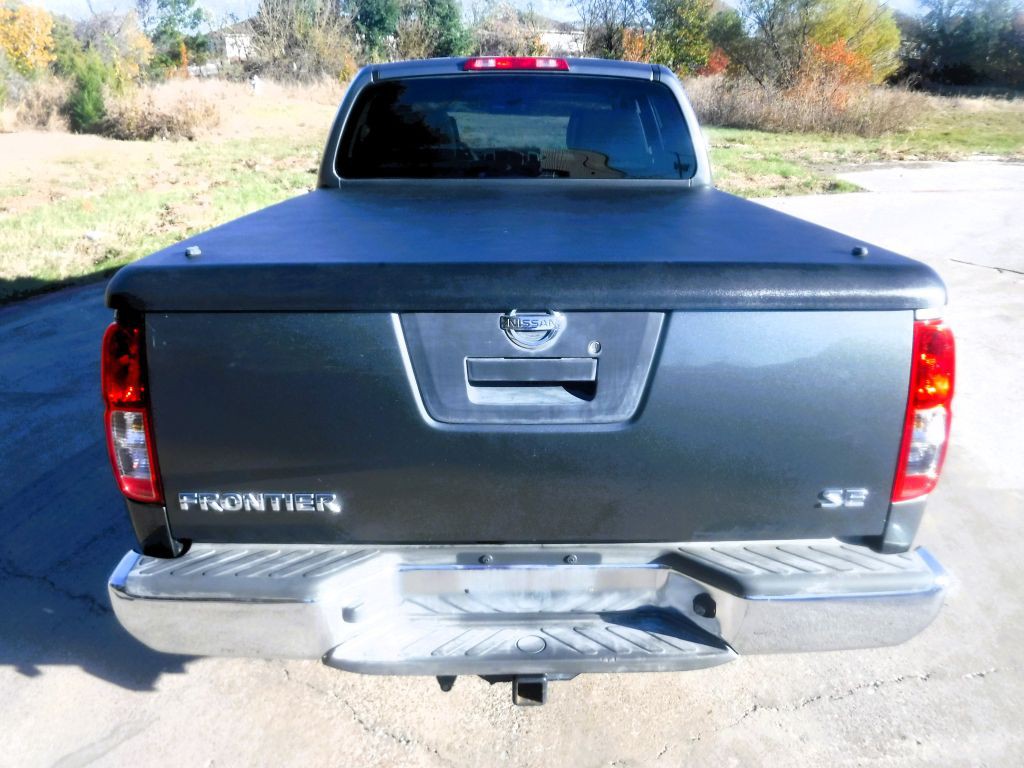 2009 Nissan Frontier Image 16