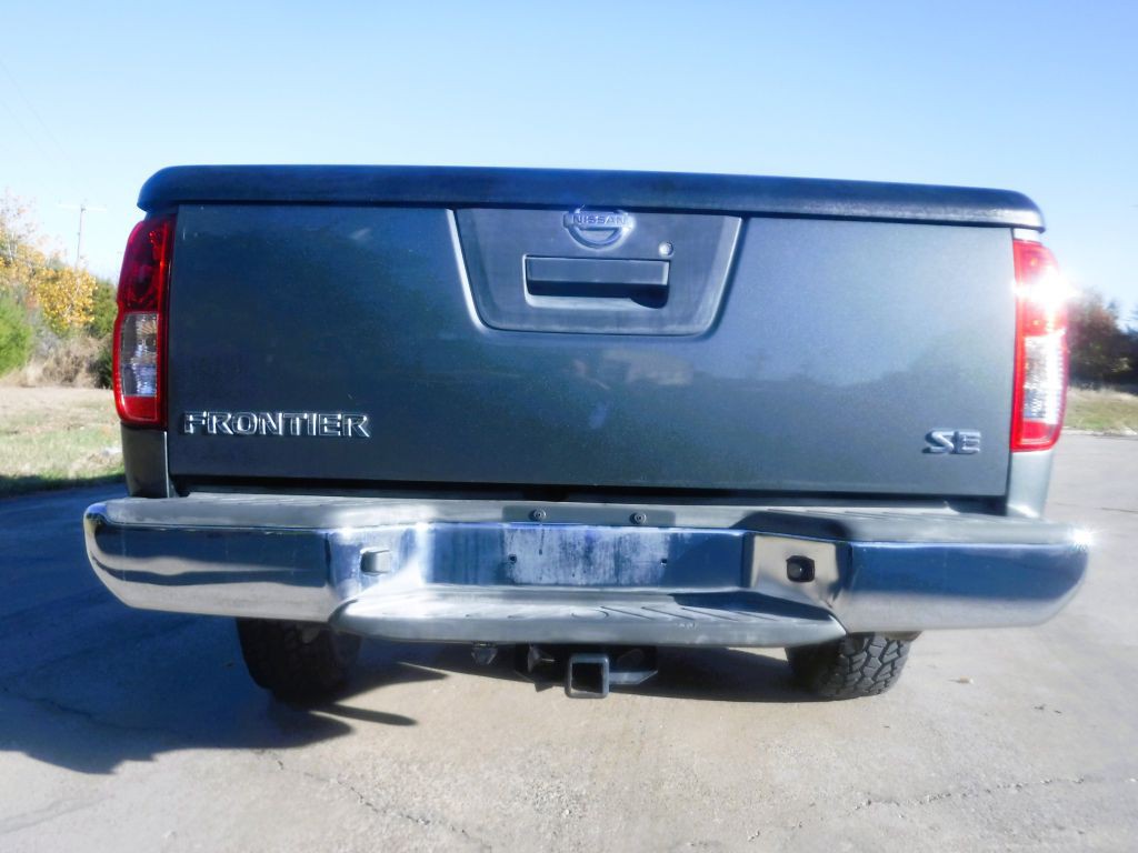2009 Nissan Frontier Image 17