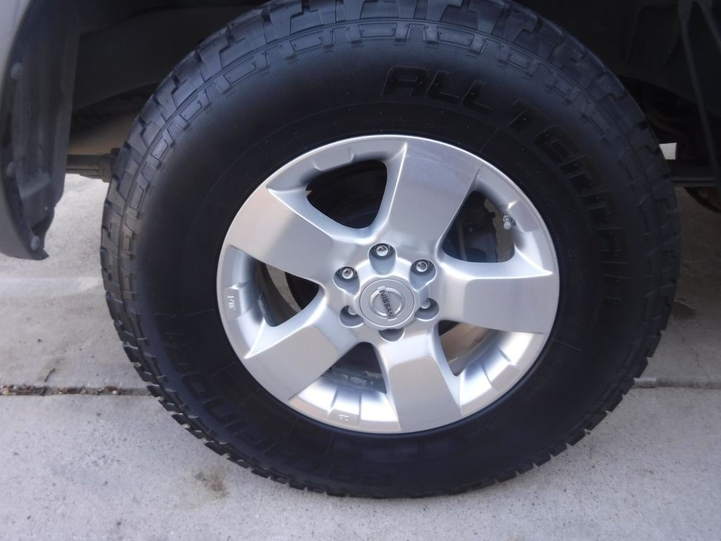 2009 Nissan Frontier Image 20