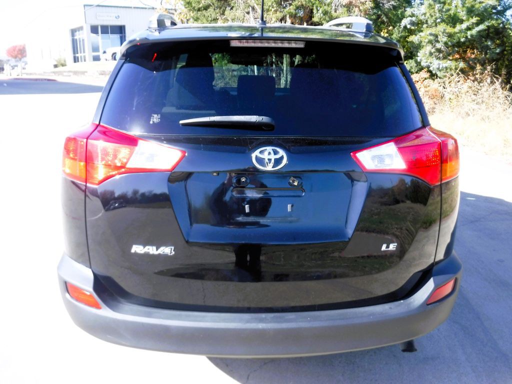 2015 Toyota Rav4 Image 16