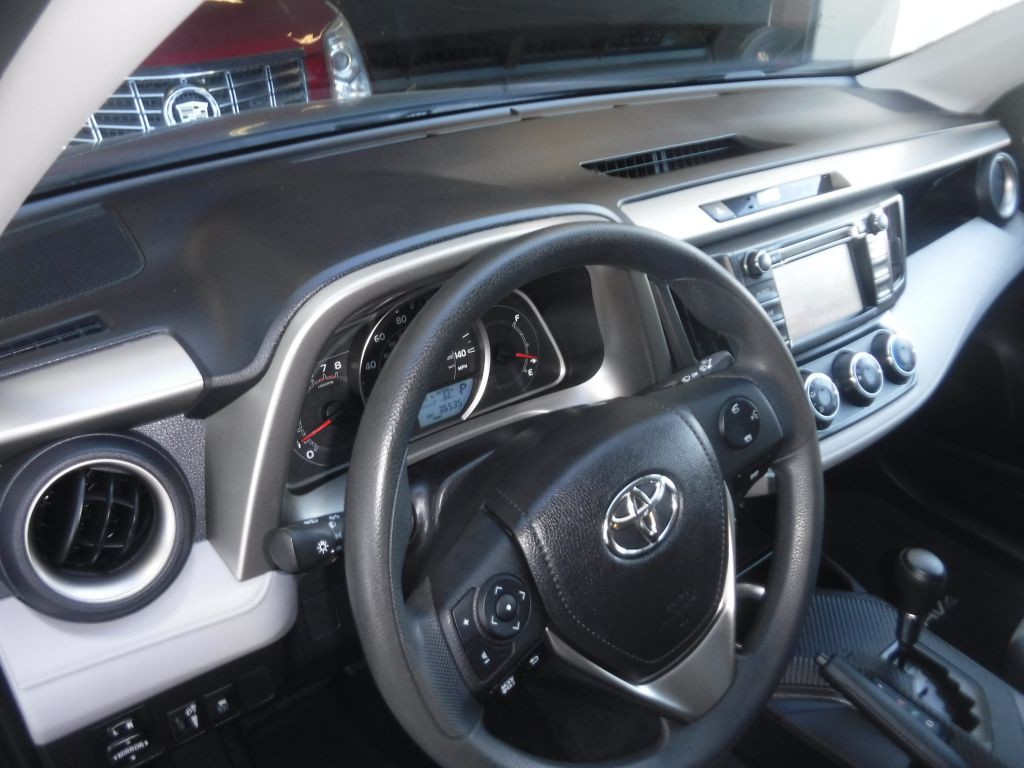 2015 Toyota Rav4 Image 26