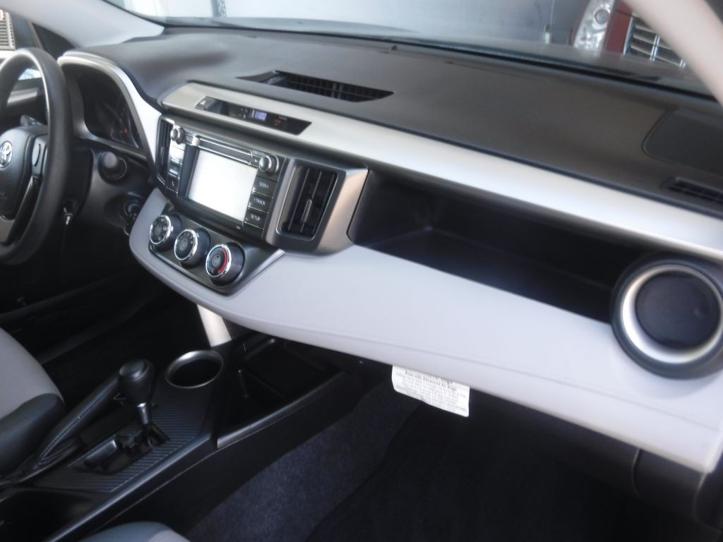 2015 Toyota Rav4 Image 27