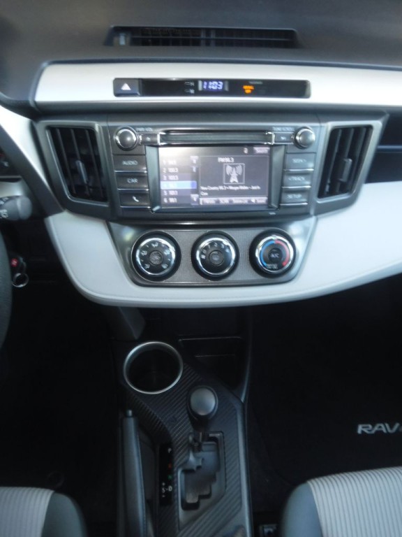 2015 Toyota Rav4 Image 33
