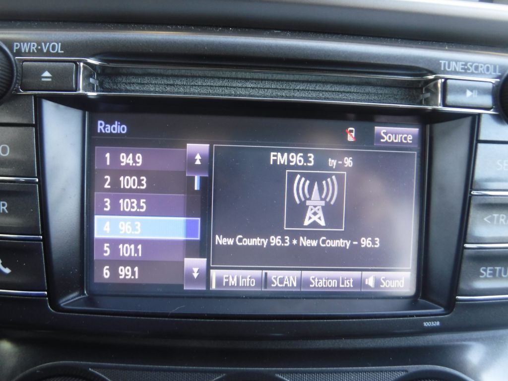 2015 Toyota Rav4 Image 35