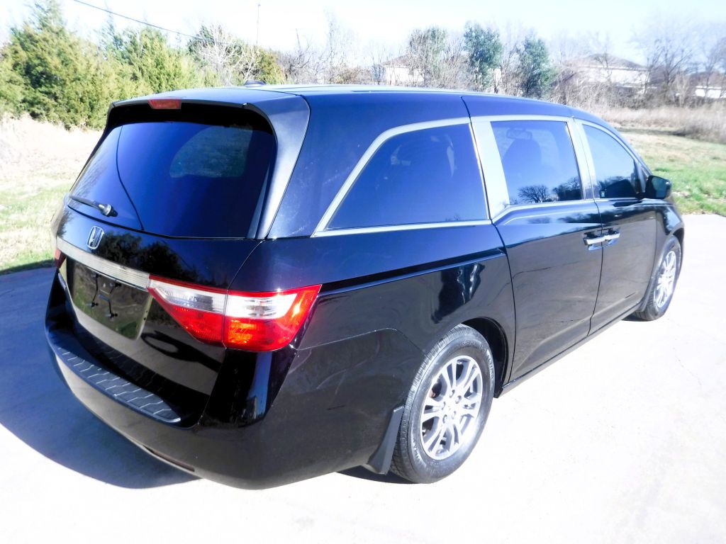 2012 Honda Odyssey Image 6