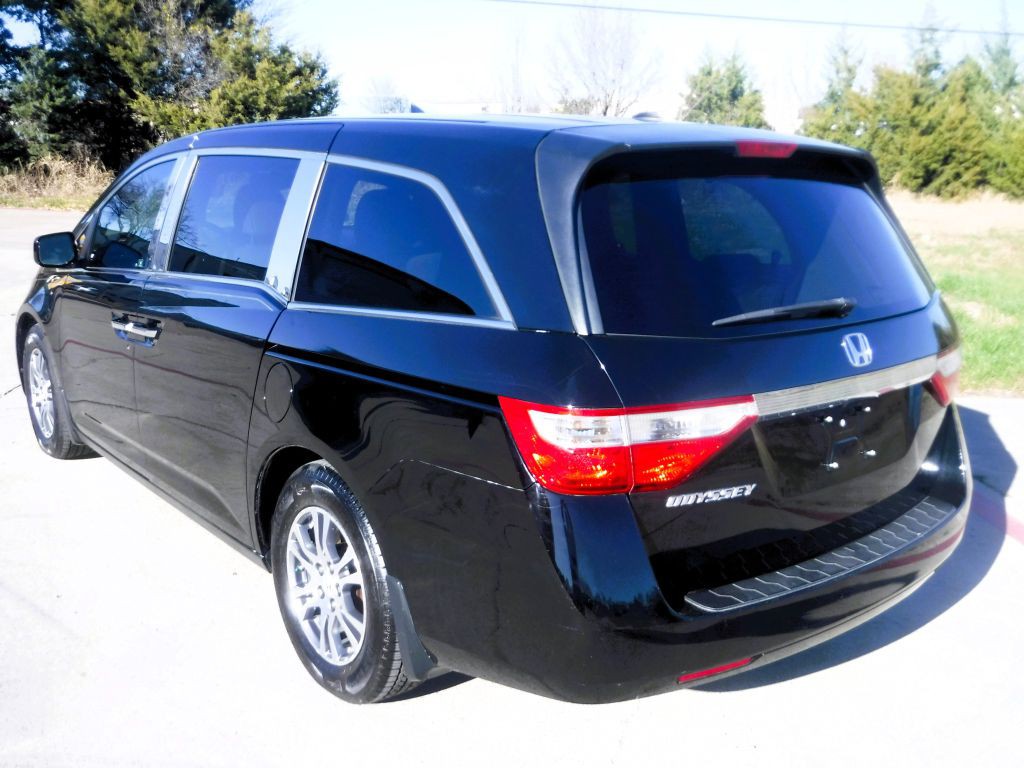2012 Honda Odyssey Image 12