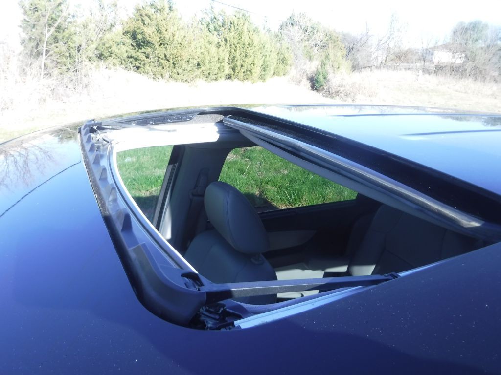 2012 Honda Odyssey Image 18