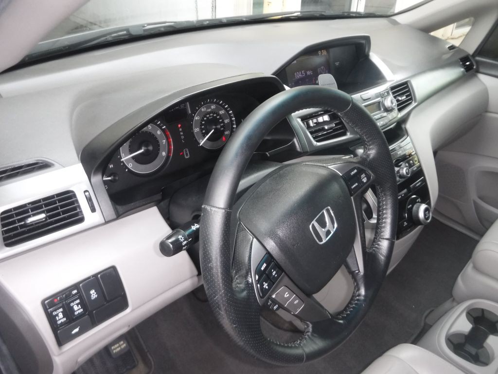 2012 Honda Odyssey Image 29