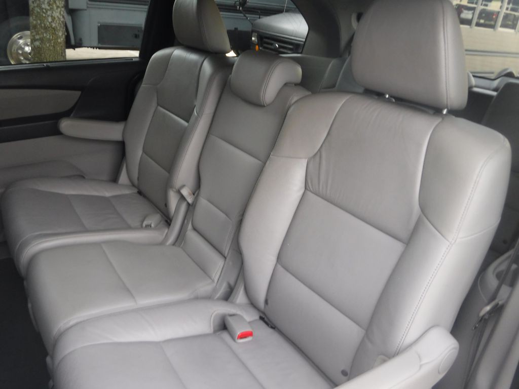 2012 Honda Odyssey Image 33