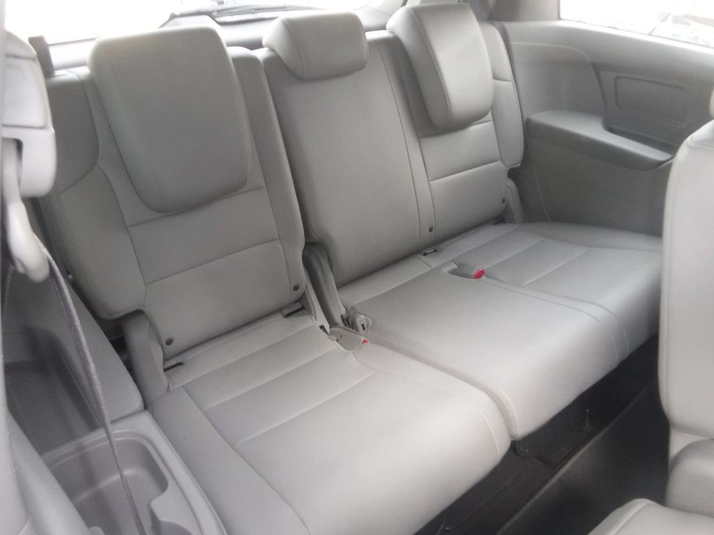 2012 Honda Odyssey Image 36