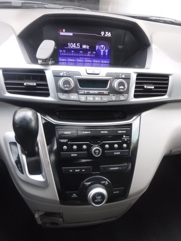 2012 Honda Odyssey Image 38