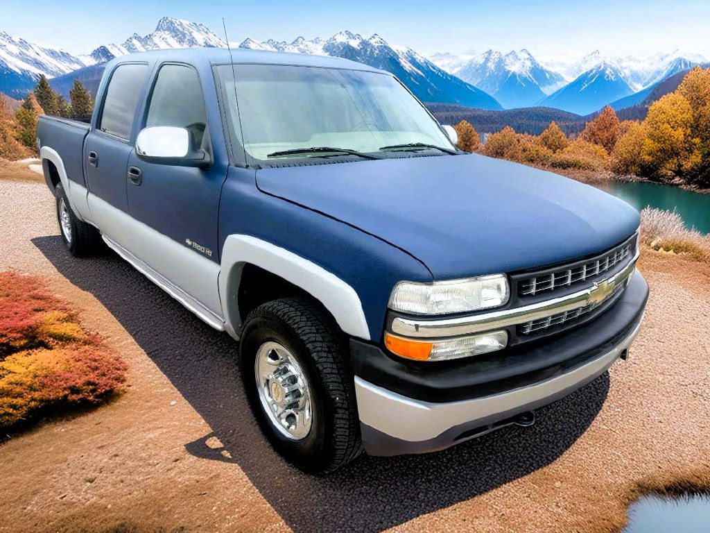 2002 Chevrolet Silverado 1500 Image 1