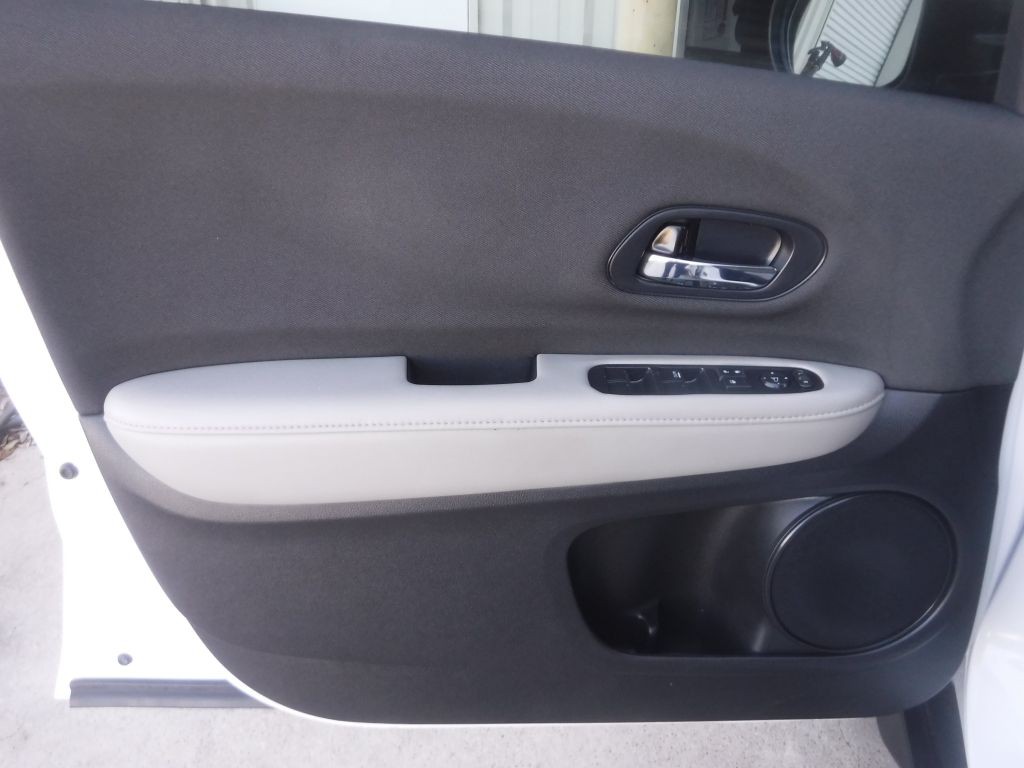 2021 Honda HR-V Image 38