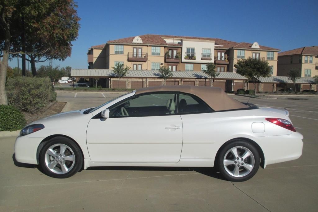 2007 Toyota Camry Image 2