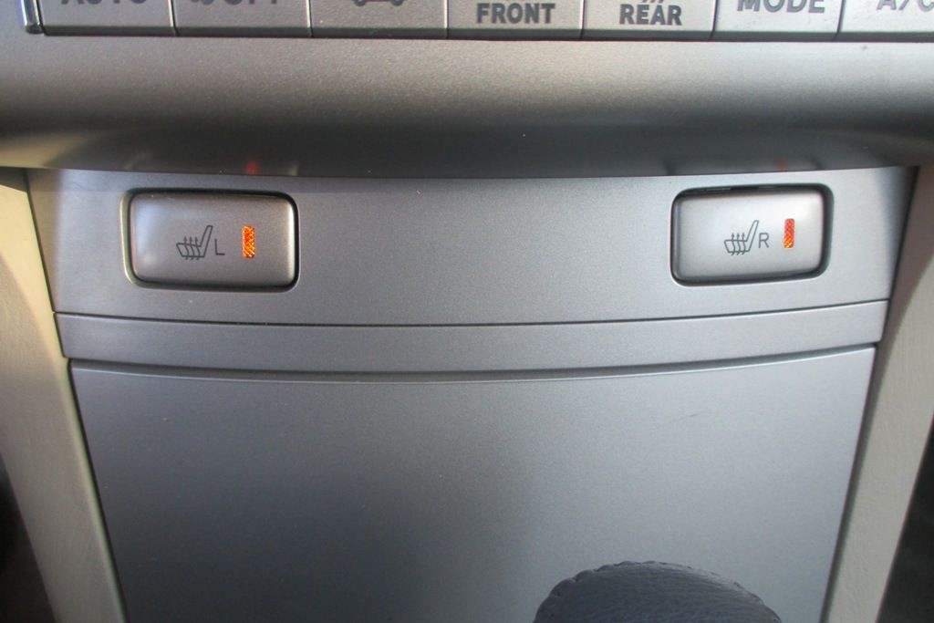 2007 Toyota Camry Image 30