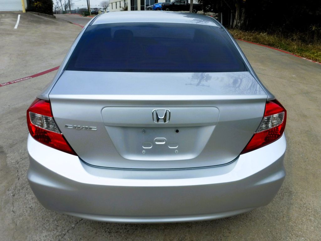 2012 Honda Civic Image 16