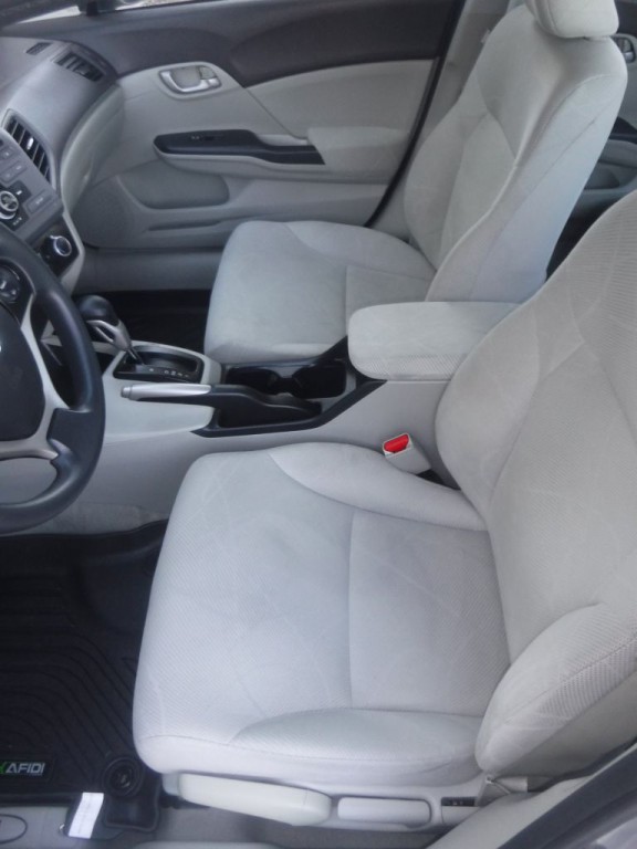 2012 Honda Civic Image 24