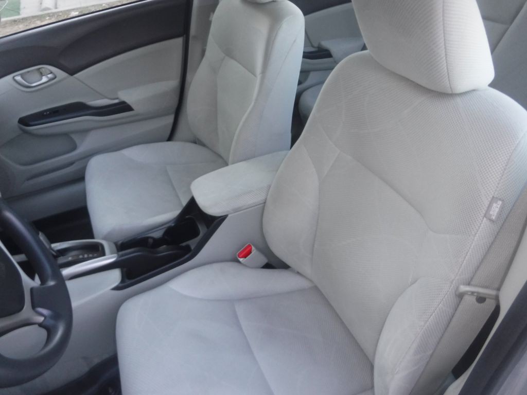 2012 Honda Civic Image 26
