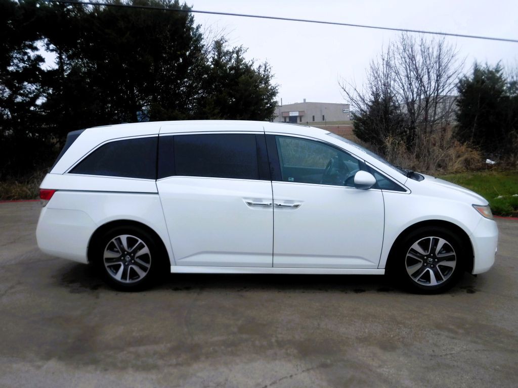 2014 Honda Odyssey Image 4