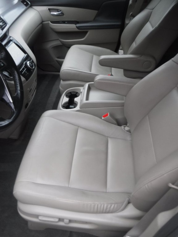 2014 Honda Odyssey Image 25