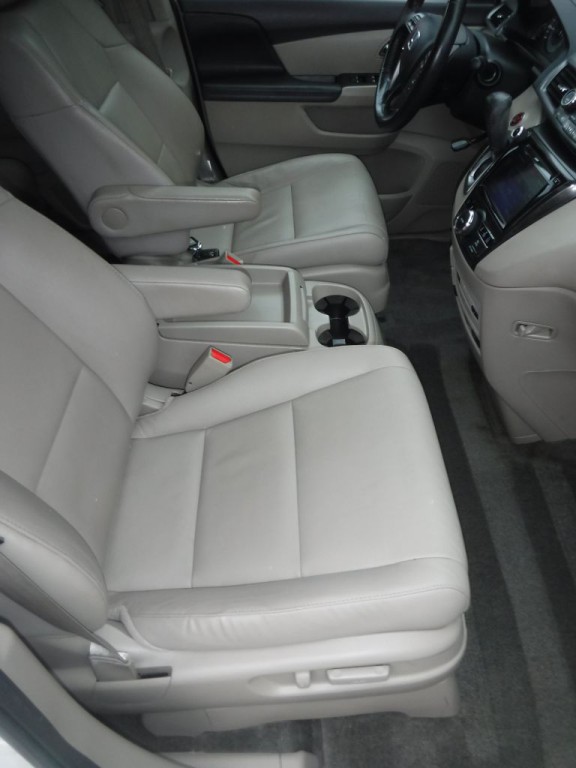 2014 Honda Odyssey Image 26